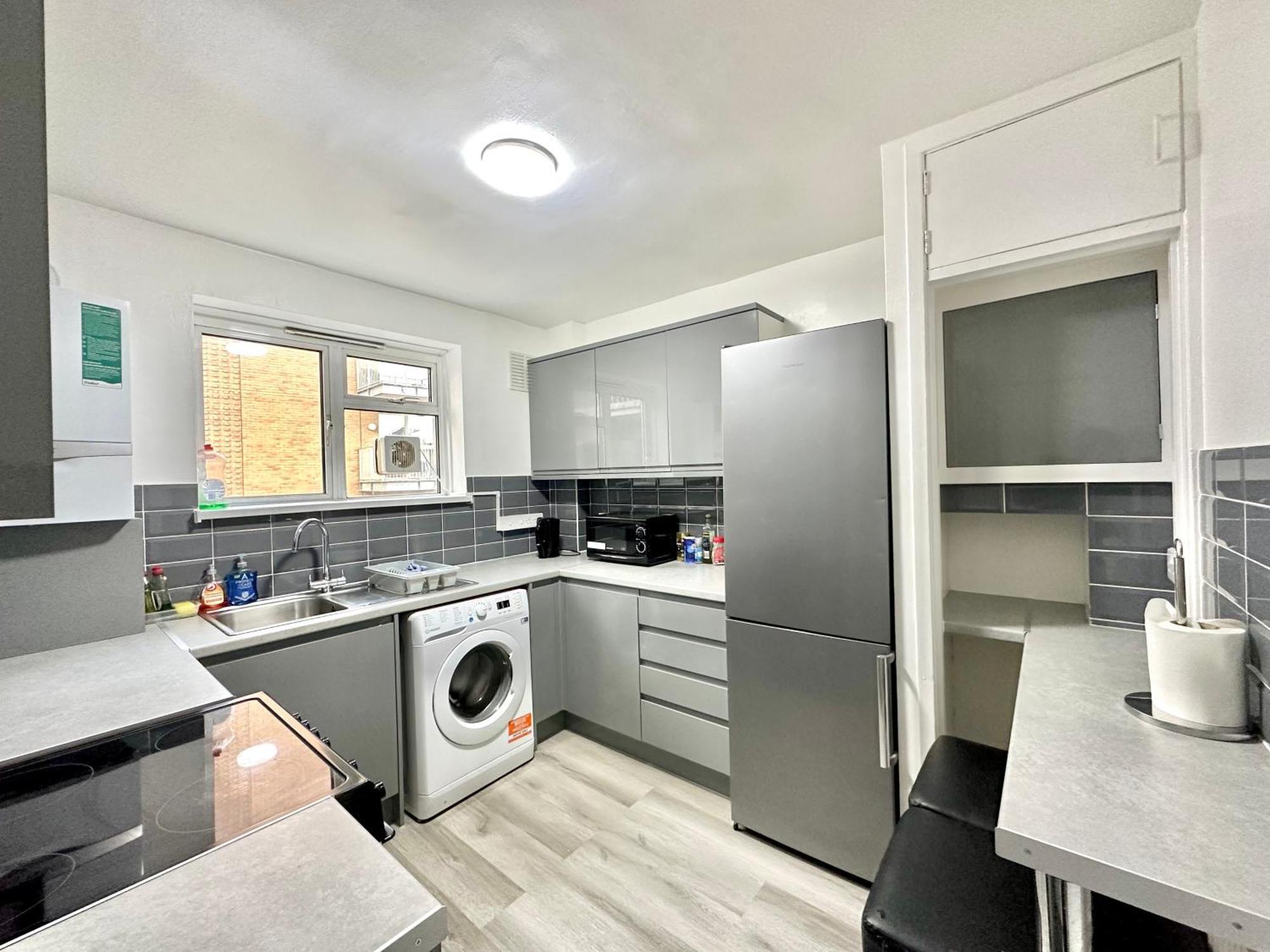 Fabulous 3 Bedroom Flat Sleeps 6 ลอนดอน ภายนอก รูปภาพ