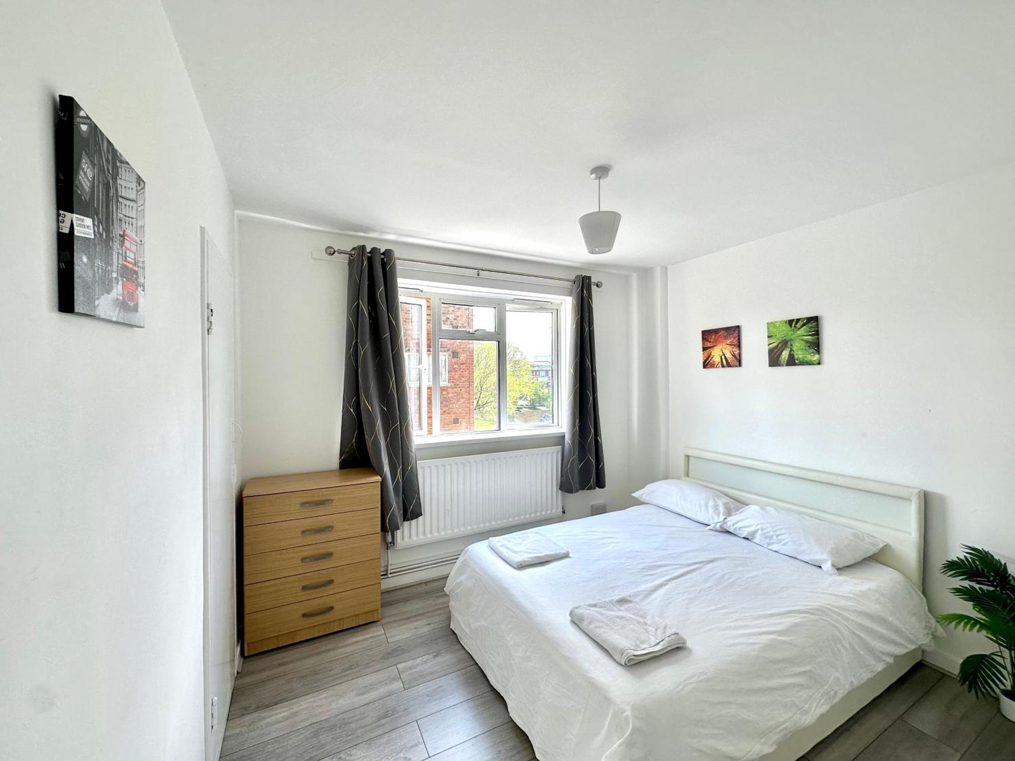 Fabulous 3 Bedroom Flat Sleeps 6 ลอนดอน ภายนอก รูปภาพ